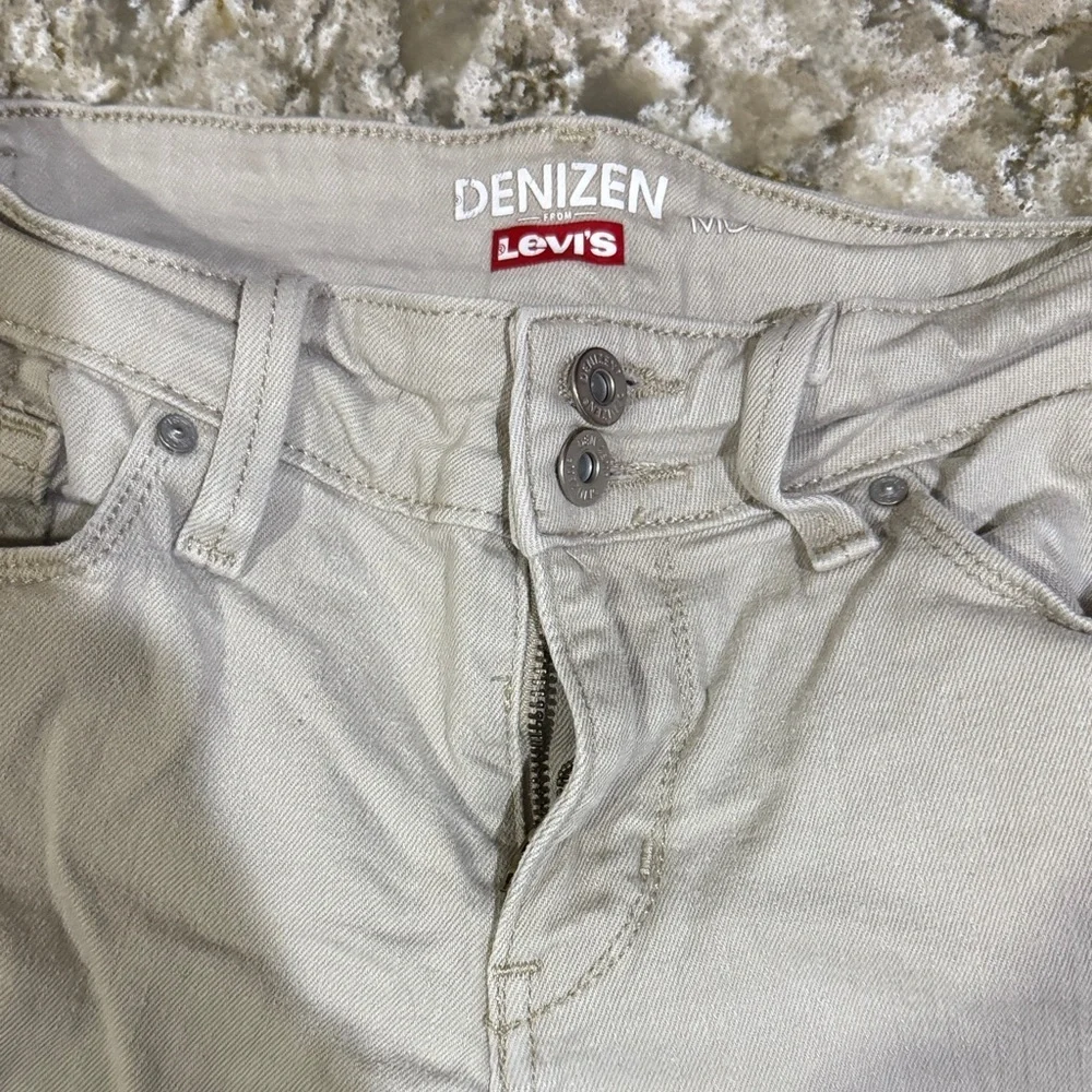 Denizen from Levi's Beige Jean Shorts / H112